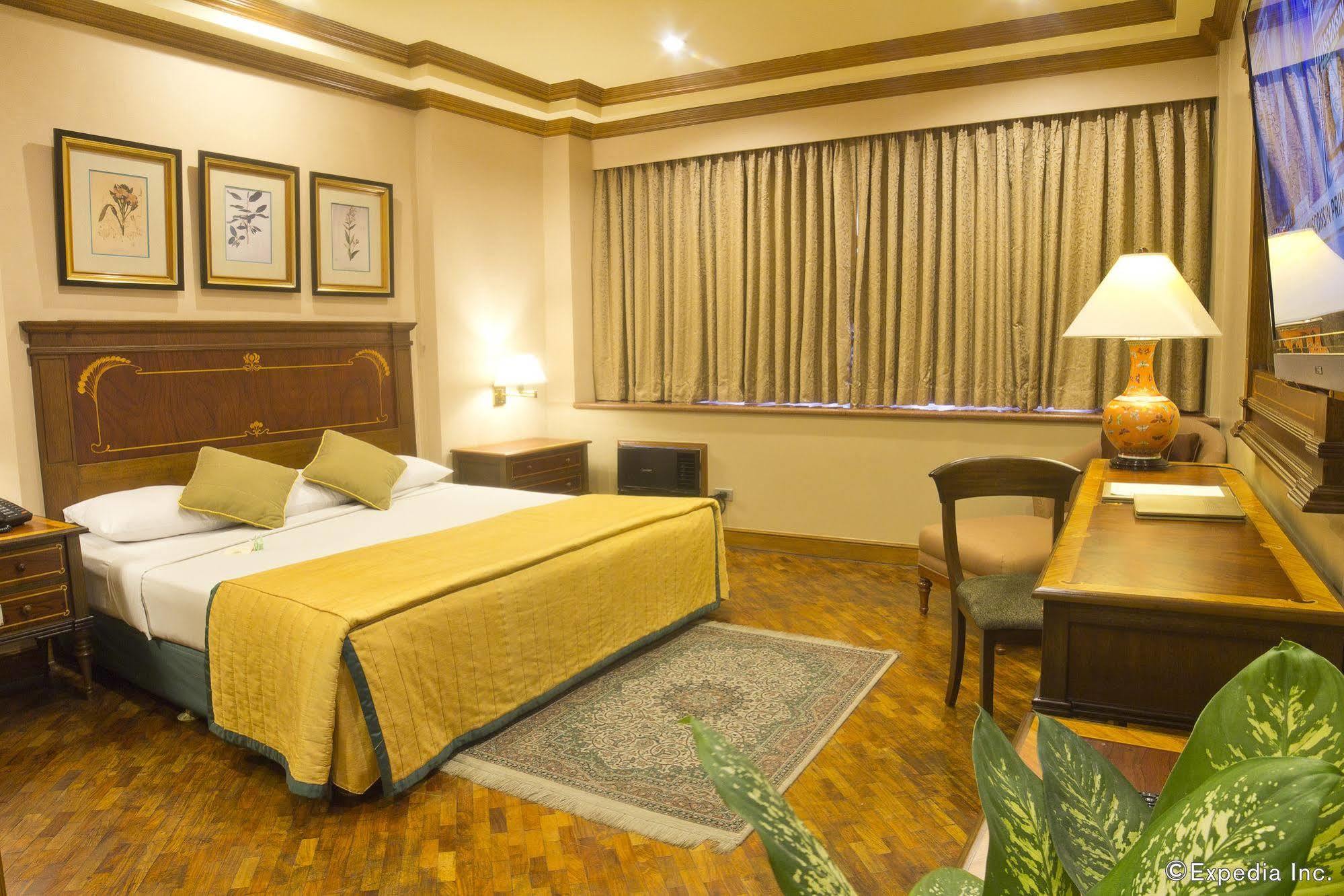 Herald Suites Makati City Kültér fotó