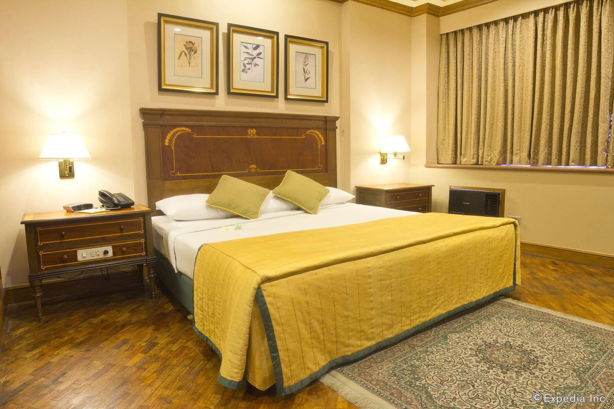 Herald Suites Makati City Kültér fotó