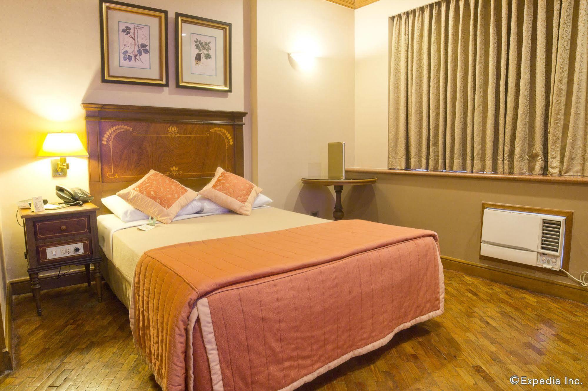 Herald Suites Makati City Kültér fotó